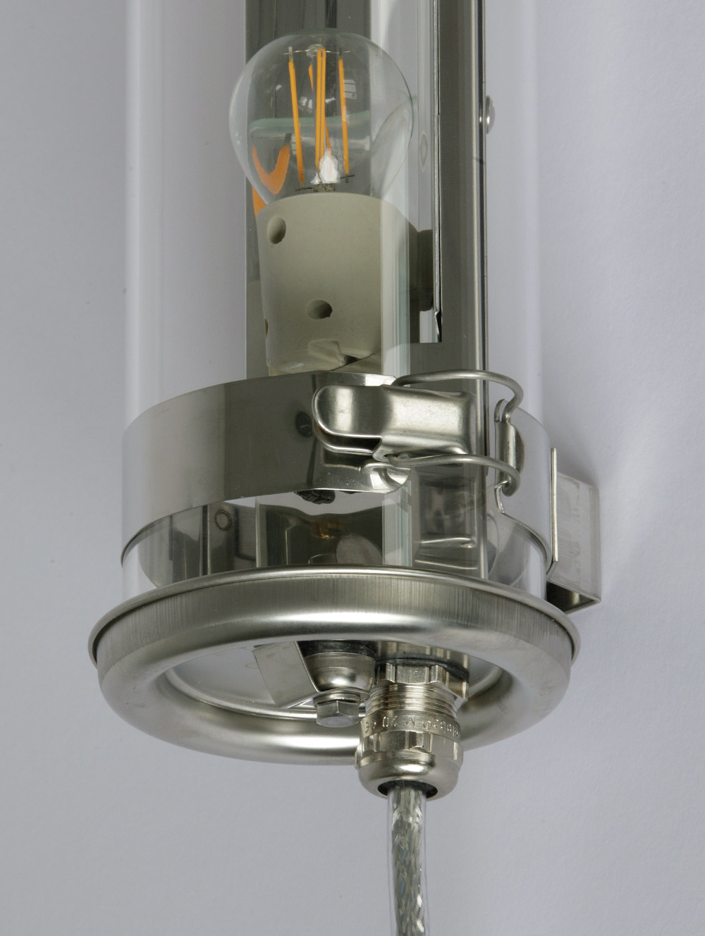 Universell einsetzbare Glasröhren-Leuchte MUSSET mit IP68, Bild 16