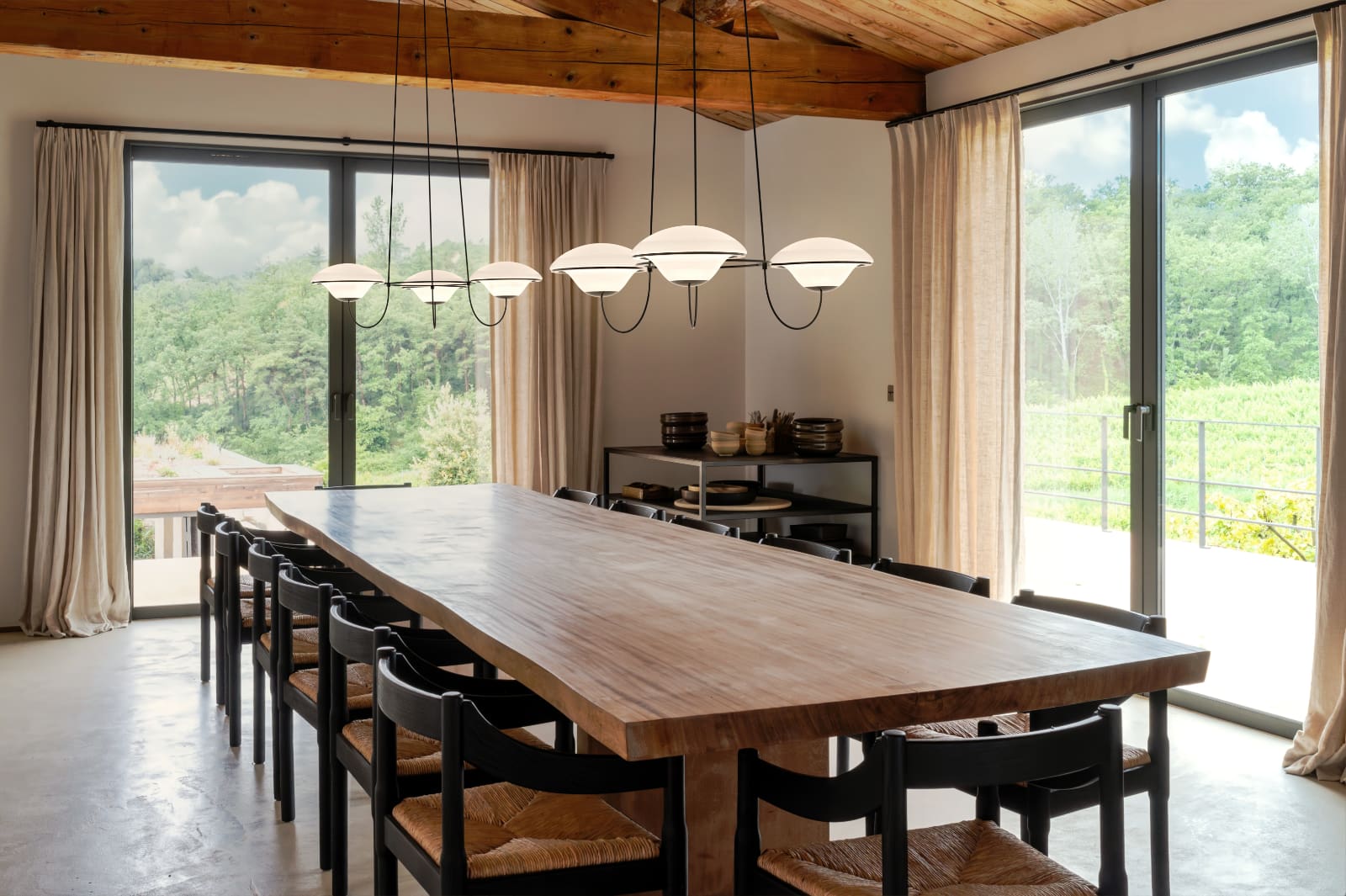 Retro-Futuristischer UFO-Design-Hängeleuchter IN THE AIR 3, Bild 4 Retro-Futuristischer UFO-Design-Hängeleuchter IN THE AIR 3, Bild 4