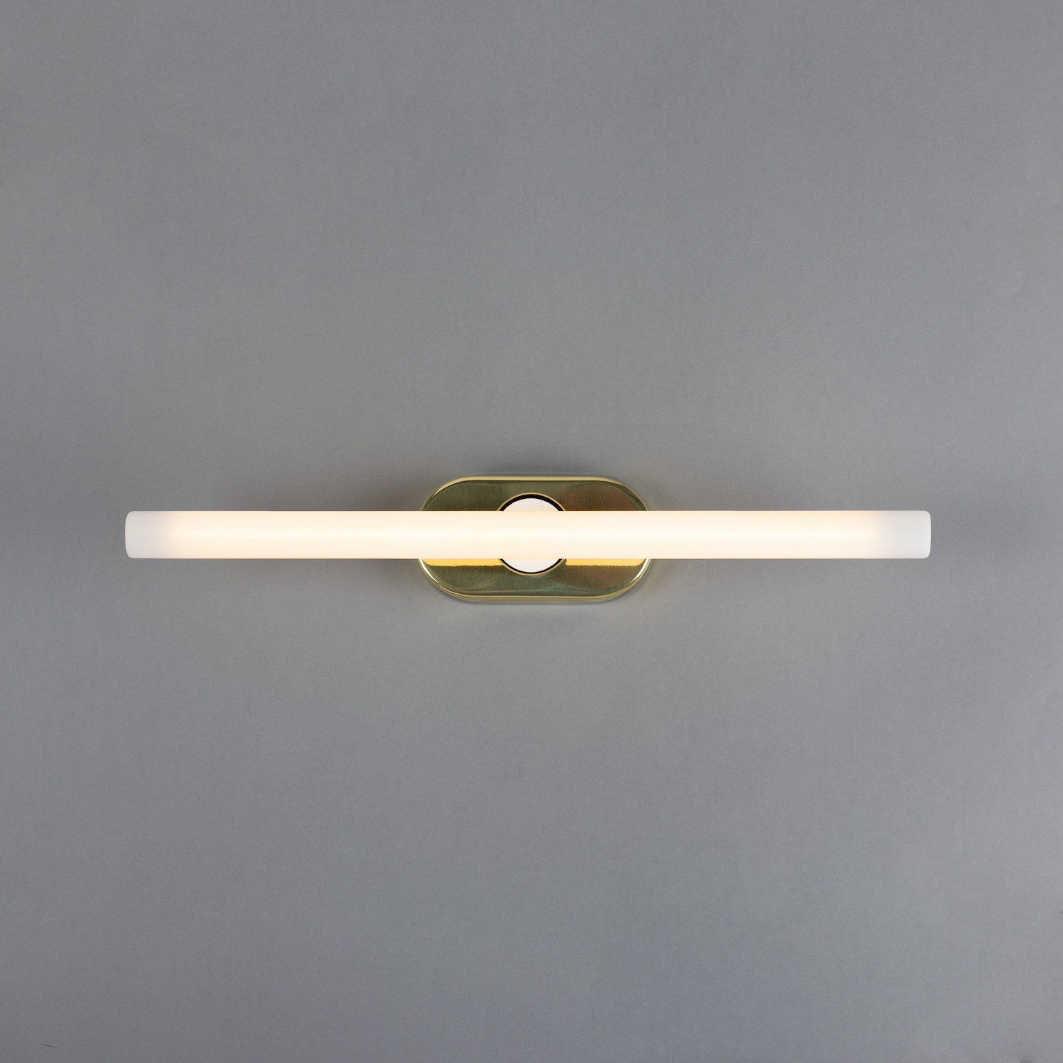 Minimalistische Wand- oder Spiegelleuchte aus Messing: Messing poliert, Modell 2