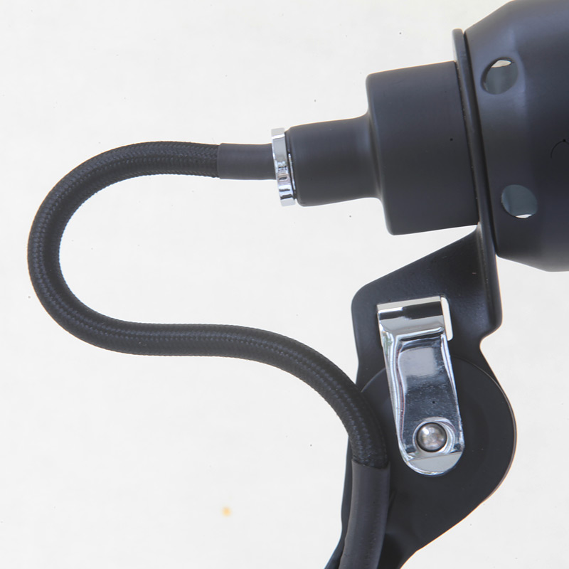 Einstellbare Gelenk-Wandlampe N° 304 mit kurzem Wandarm: Höchste Verarbeitungsqualität und unverwüstliche Konstruktion
