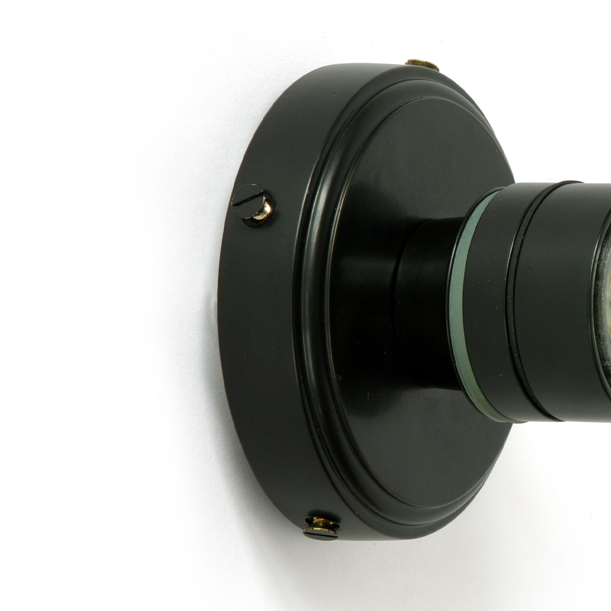 Badezimmer-Wandlampe mit kleinem Glaszylinder (klar oder prismatisch), IP65: Wandteil schwarz pulverbeschichtet