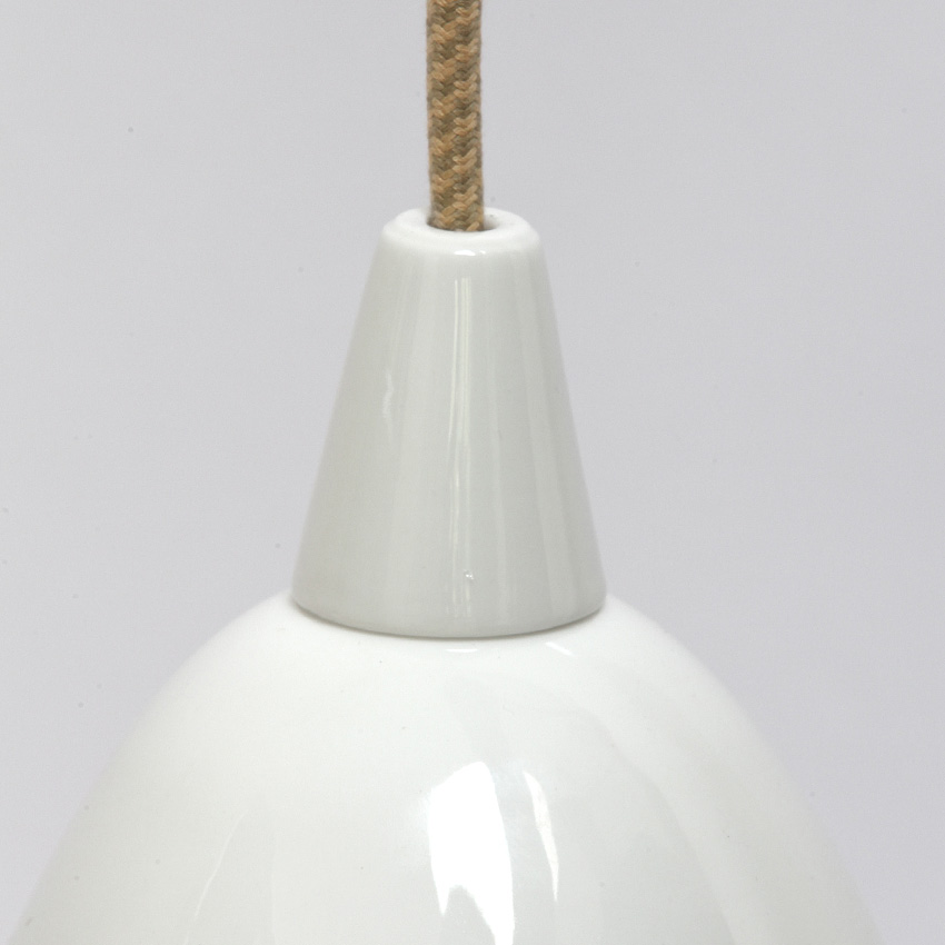 Porzellan-Hängeleuchte HECTOR – vier Größen: Detail aus Modell 4
