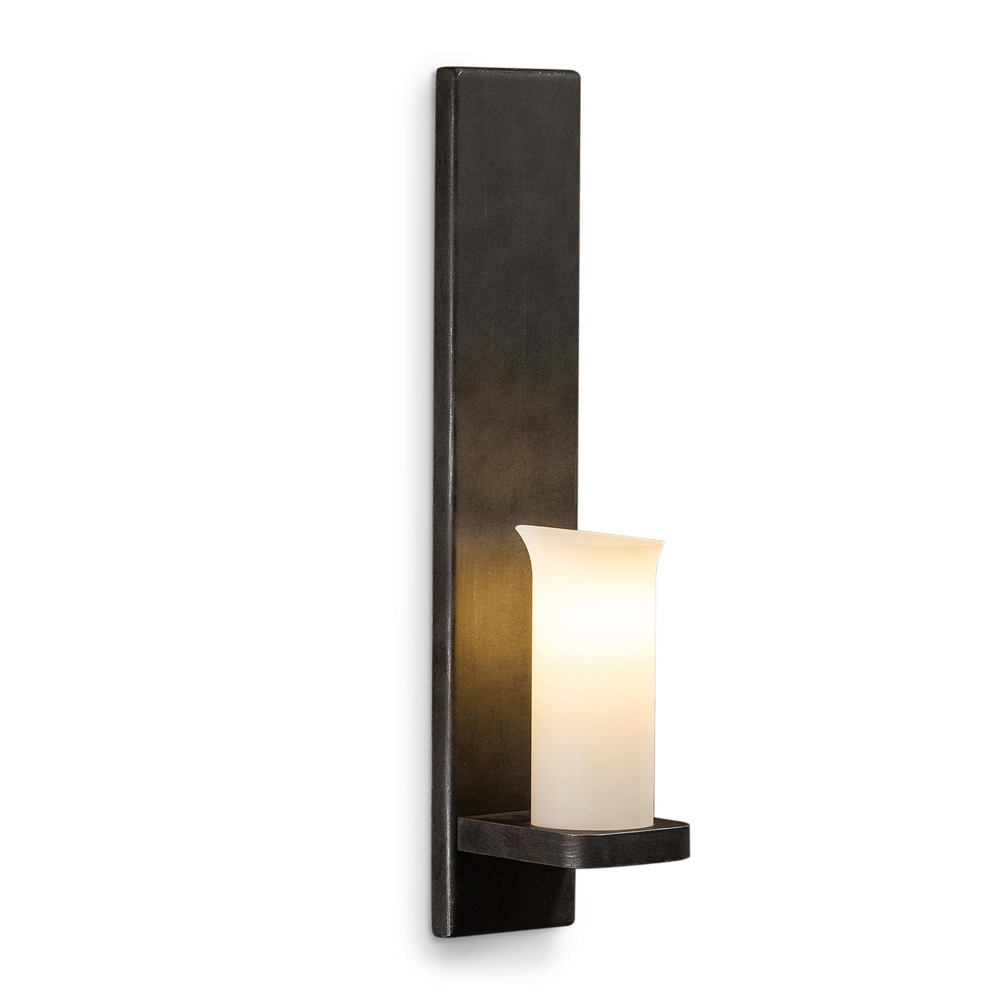 Hohe schmiedeeiserne Kerzen-Wandleuchte WL 3654 Hohe schmiedeeiserne Kerzen-Wandleuchte WL 3654