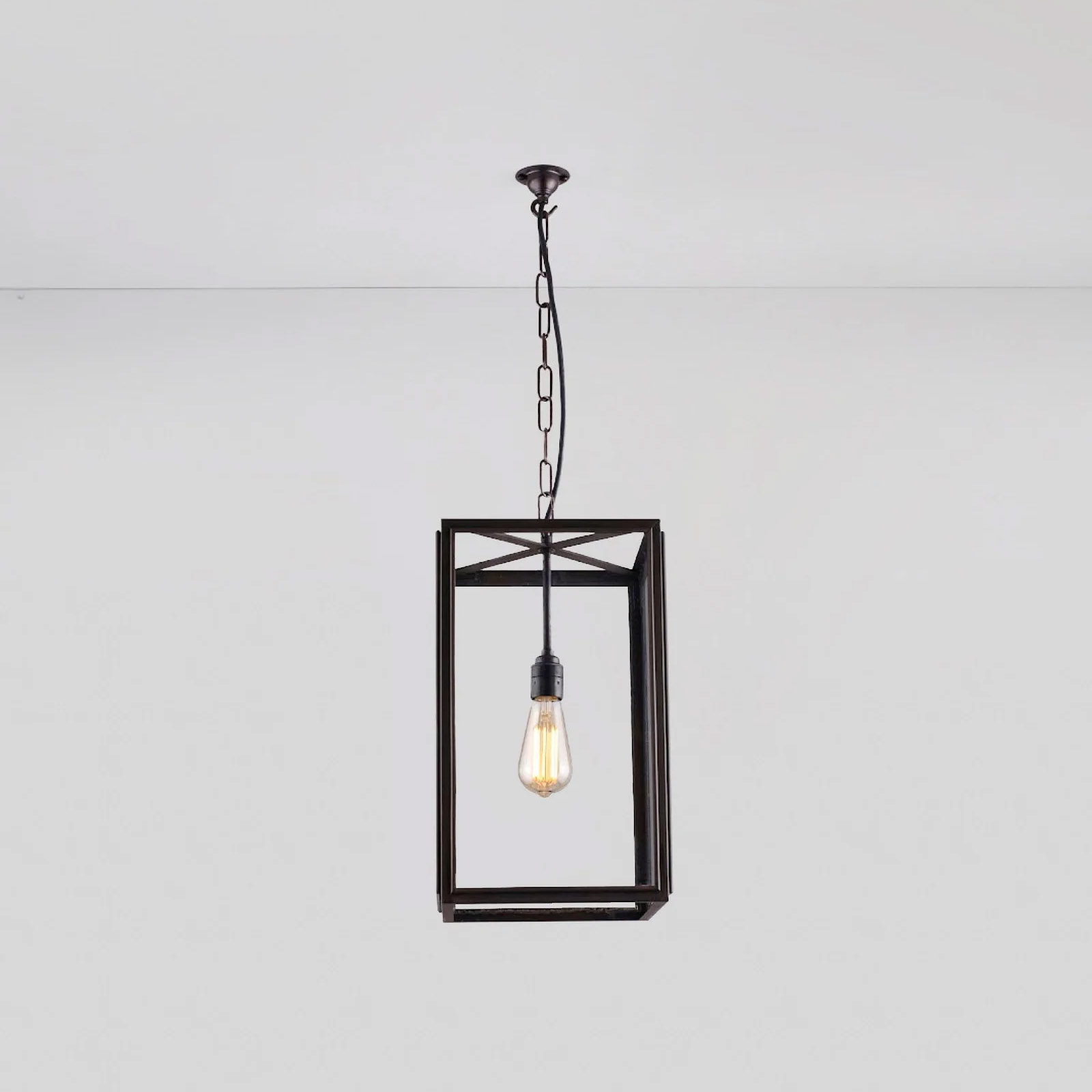 Klassiker im Eingangsbereich: Kasten-Pendelleuchte 7639, Bild 5