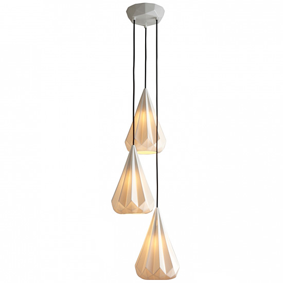 Gruppe aus drei Pendelleuchten HATTON 3 Gruppe aus drei Pendelleuchten HATTON 3