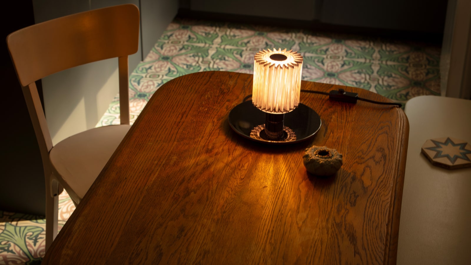 Decorative Design Table Lamp with Mesh Diffuser IN THE SUN 220, Fig. 6