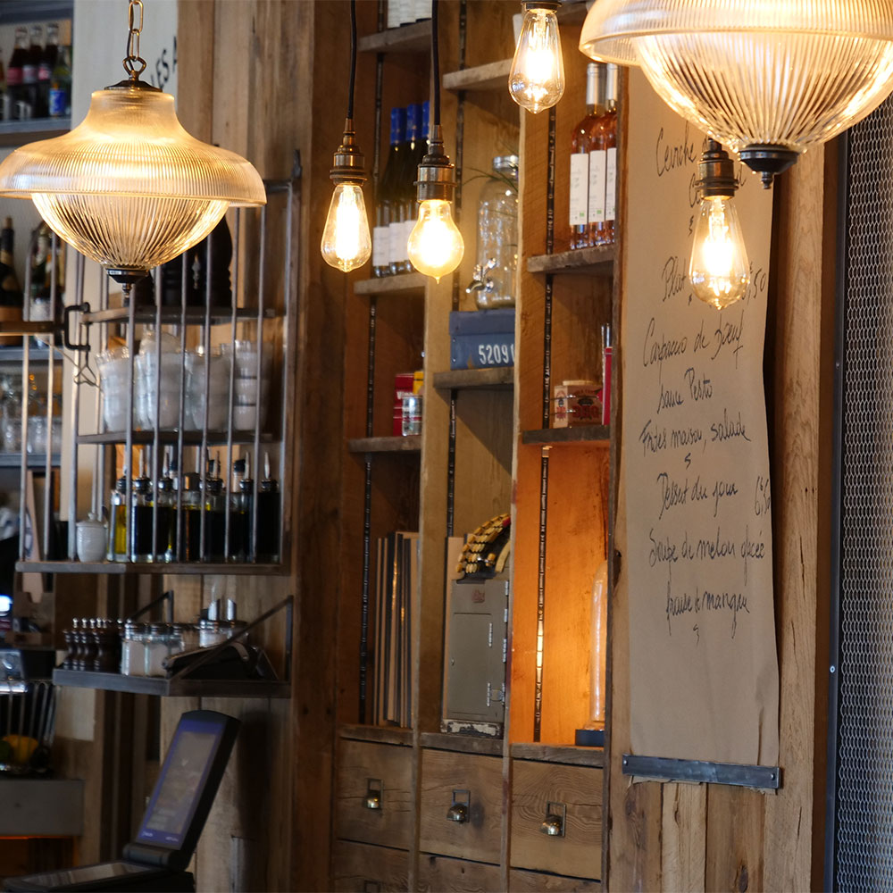 Bild 8: MC Concept Nostalgische Pendelleuchte mit zweiteiligem Holophanglas: MC Concept