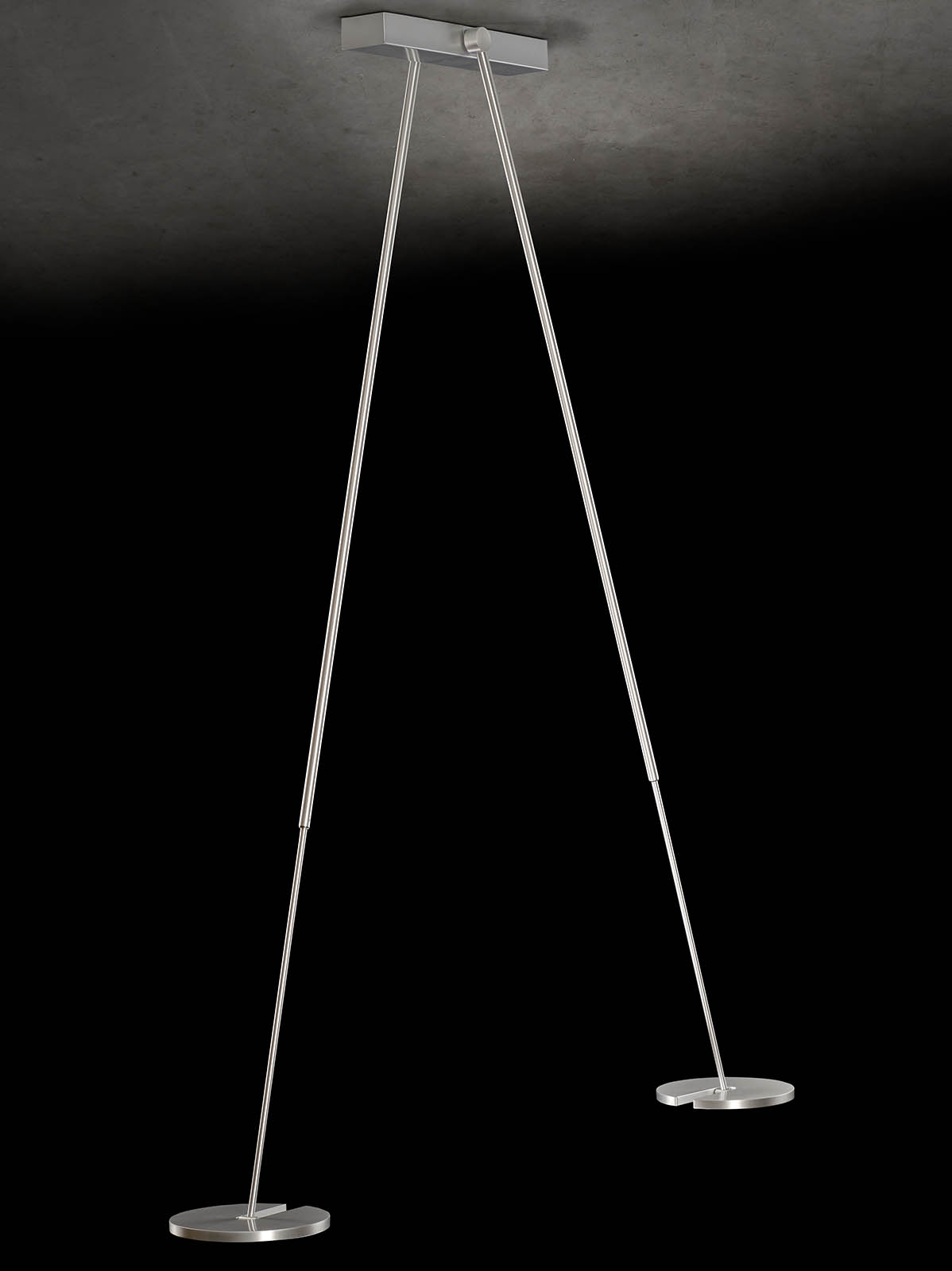 Bild 4: Abgebildet in Aluminium matt Lichtstarke Gelenk-Deckenleuchte mit zwei (höhen)verstellbaren Armen JANUS H: Abgebildet in Aluminium matt