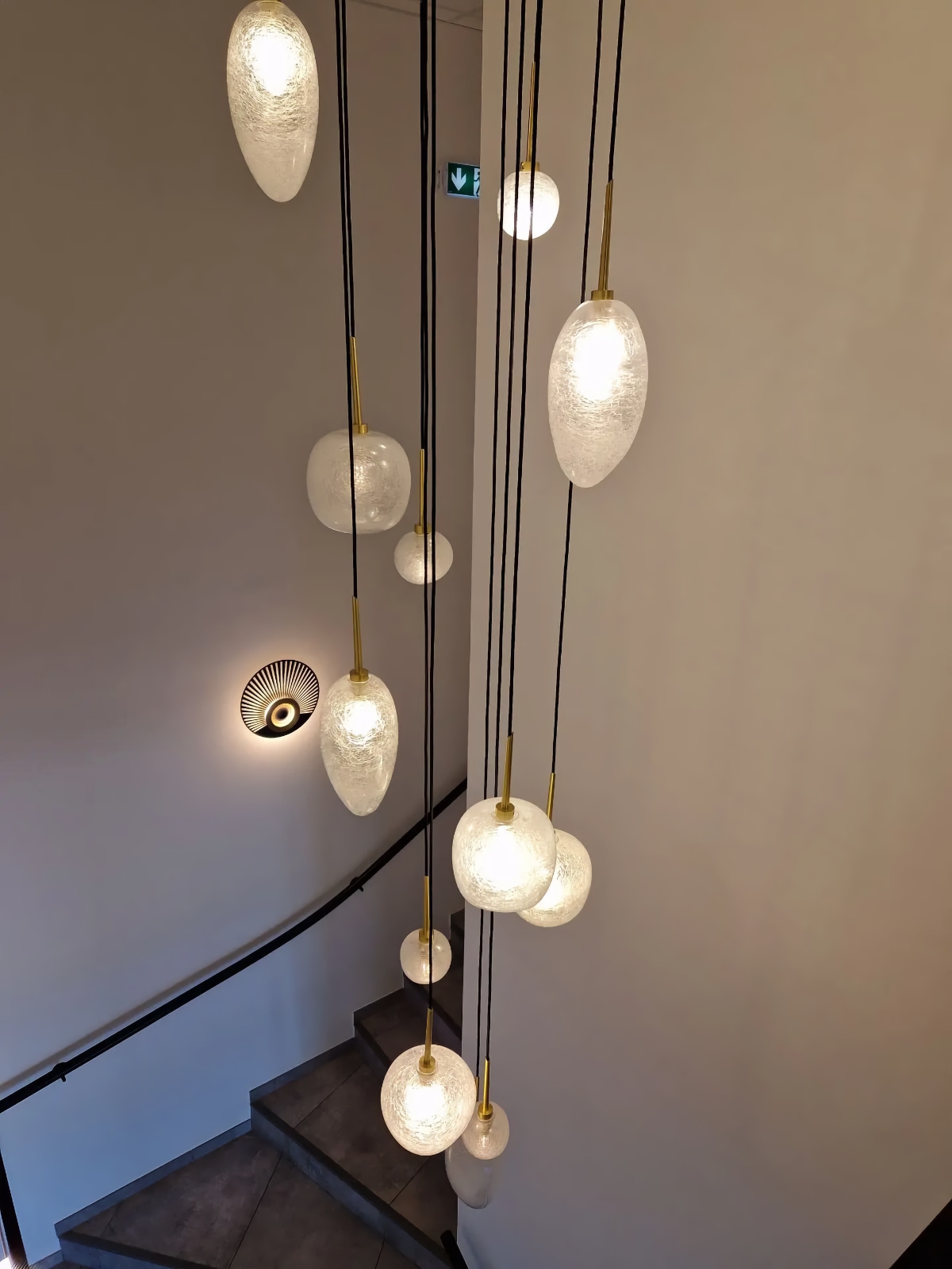 Hängeleuchte GALET 01 mit farbigem Zapfenglas , Bild 14 Hängeleuchte GALET 01 mit farbigem Zapfenglas , Bild 14