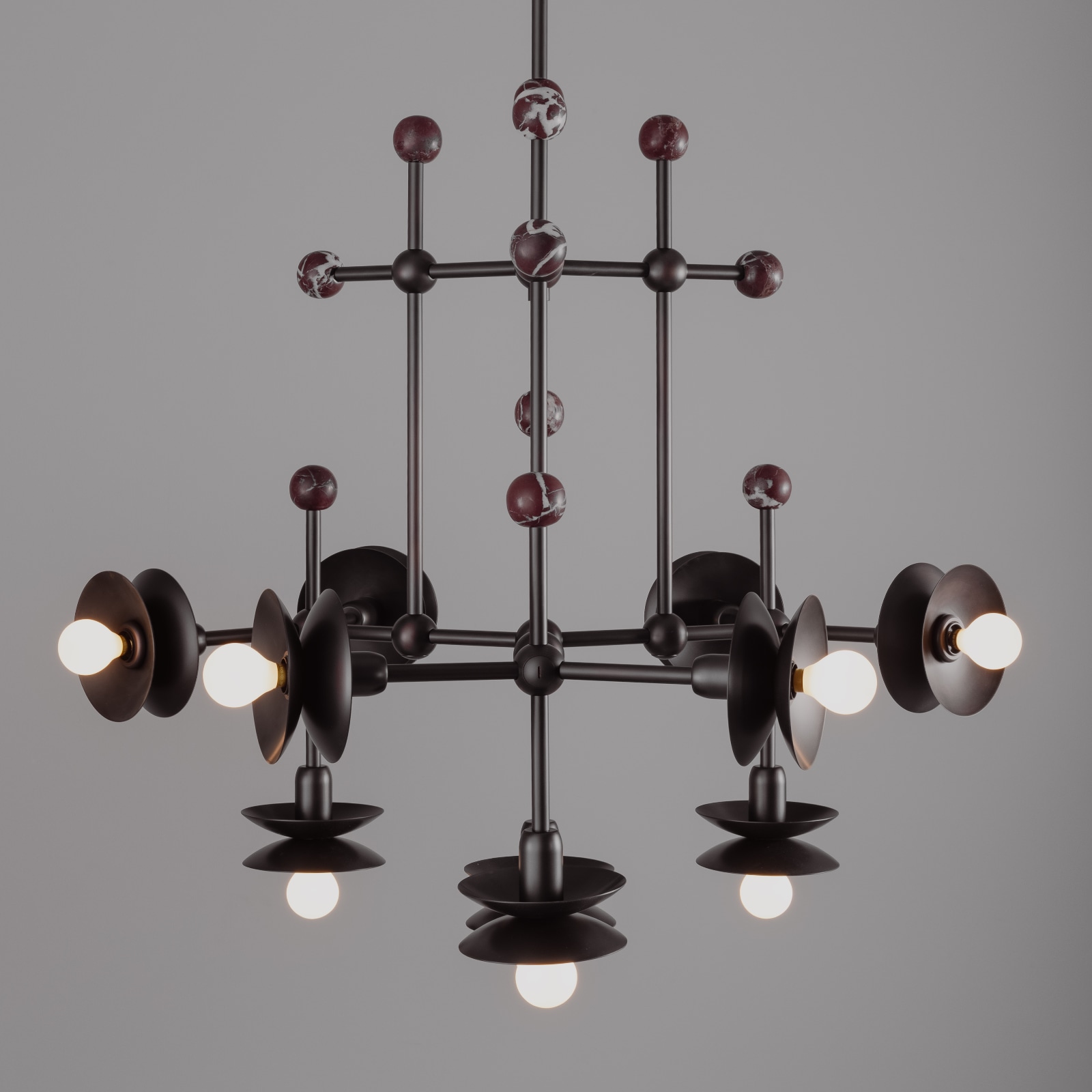 Moderner Messing-Kronleuchter BABYLON mit Marmor-Applikationen