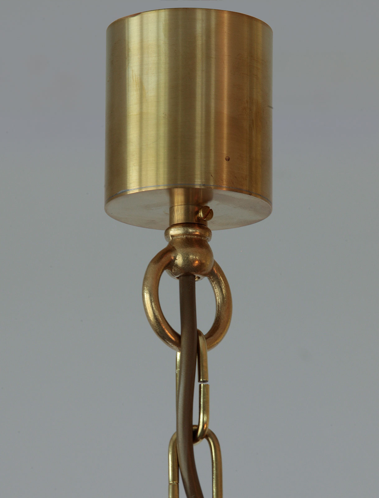 Bild 2: Messing natur, unbehandelt Dreiflammige Hängeleuchte aus Messing mit Zylinderglas: Messing natur, unbehandelt