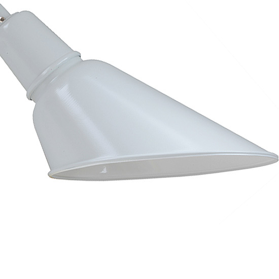 HAMBURG Stehlampe mit asymmetrischem Kegelschirm: Der typische „Tütenschirm“, hier im RAL-Ton Lichtgrau