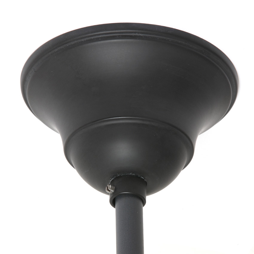 Rustikale Stabpendel-Balkenlampe mit drei flachen Schirmen: Baldachin der Ausführung „Bleigrau“