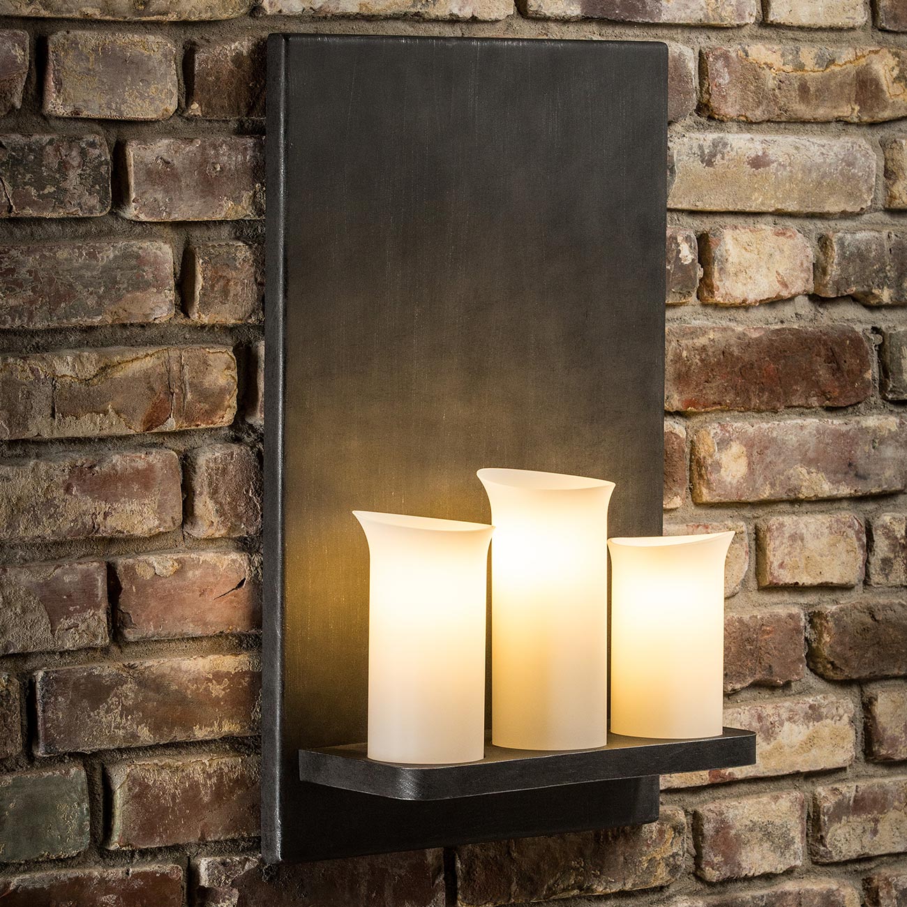 Three-flamed candle wall light, wrought iron WL 3655 Three-flamed candle wall light, wrought iron WL 3655