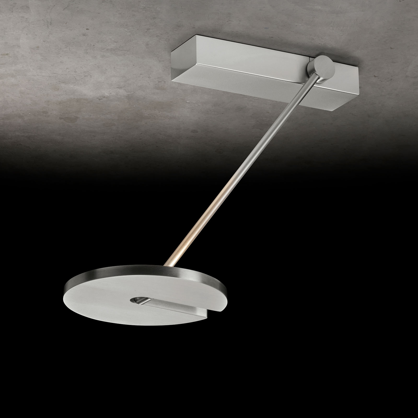 JANUS E articulated ceiling light with high-end LED technology, Fig. 6