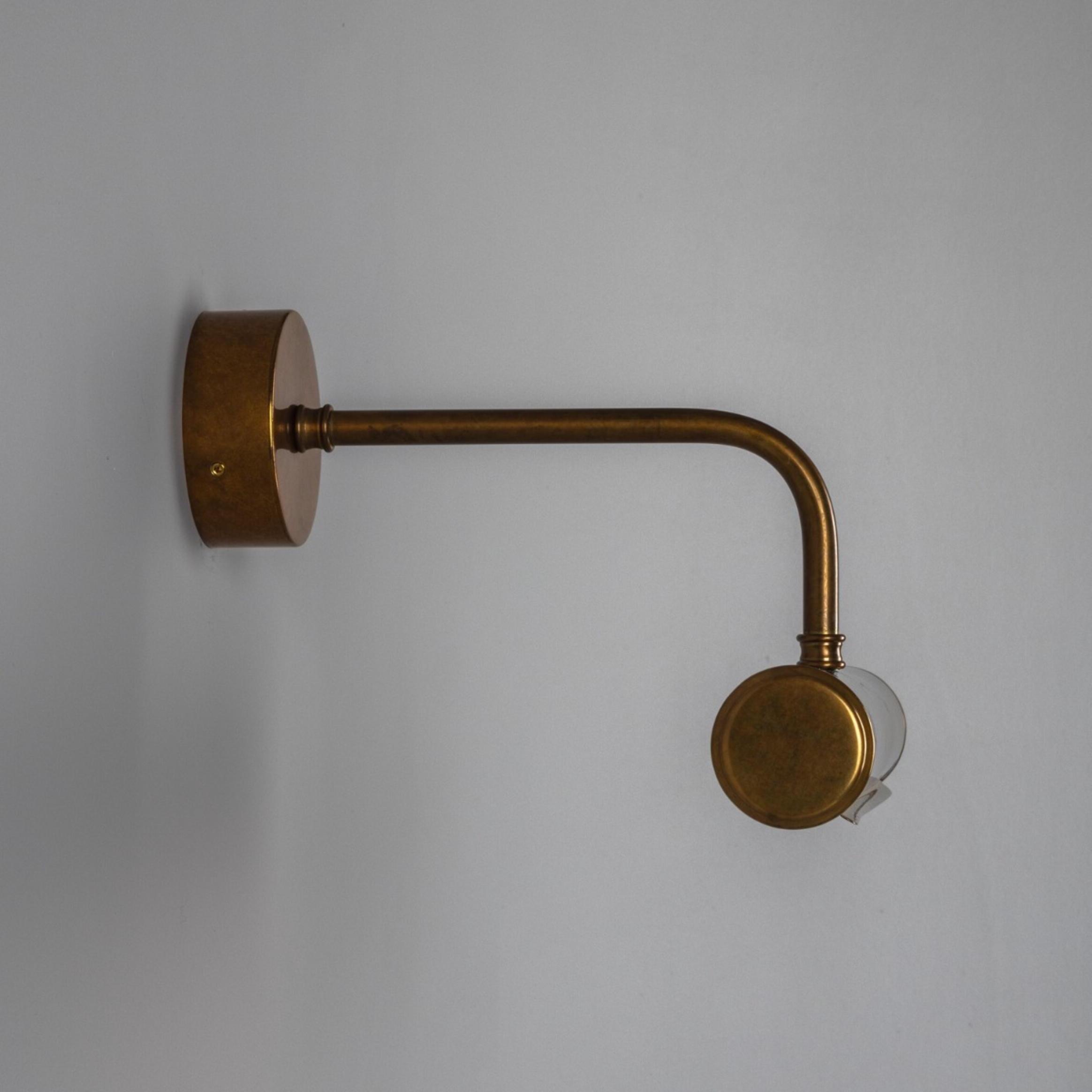 Badezimmer-Wandleuchte aus Messing, 35,5 cm, IP65: Alt-Messing patiniert