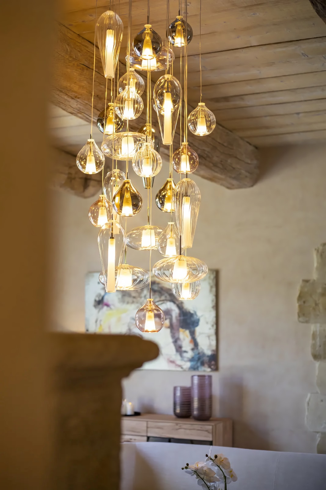 Bild 11: Beispiel eines Clusters aus verschiedenen Leuchten Schöne Pendelleuchte CIRCÉ, klar oder opalweiß: Beispiel eines Clusters aus verschiedenen Leuchten