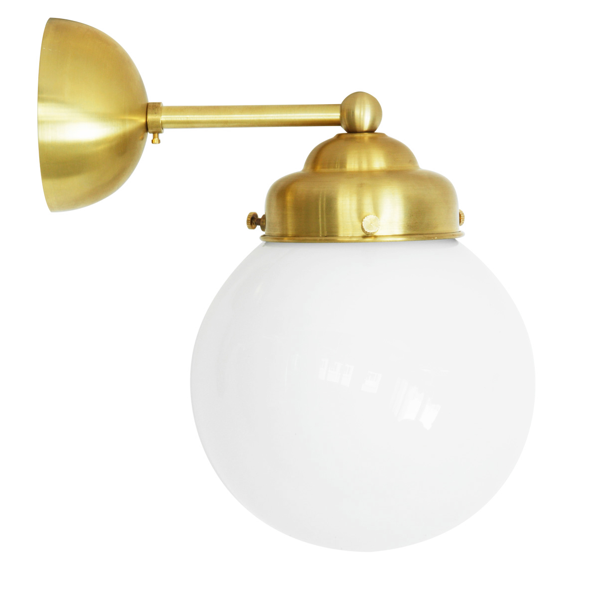 Kugel-Wandlampe mit Opalglas Ø 15 cm: Keine Glaskugel-Wandleuchte 15 cm, hier Wandhalterung aus Messing natur