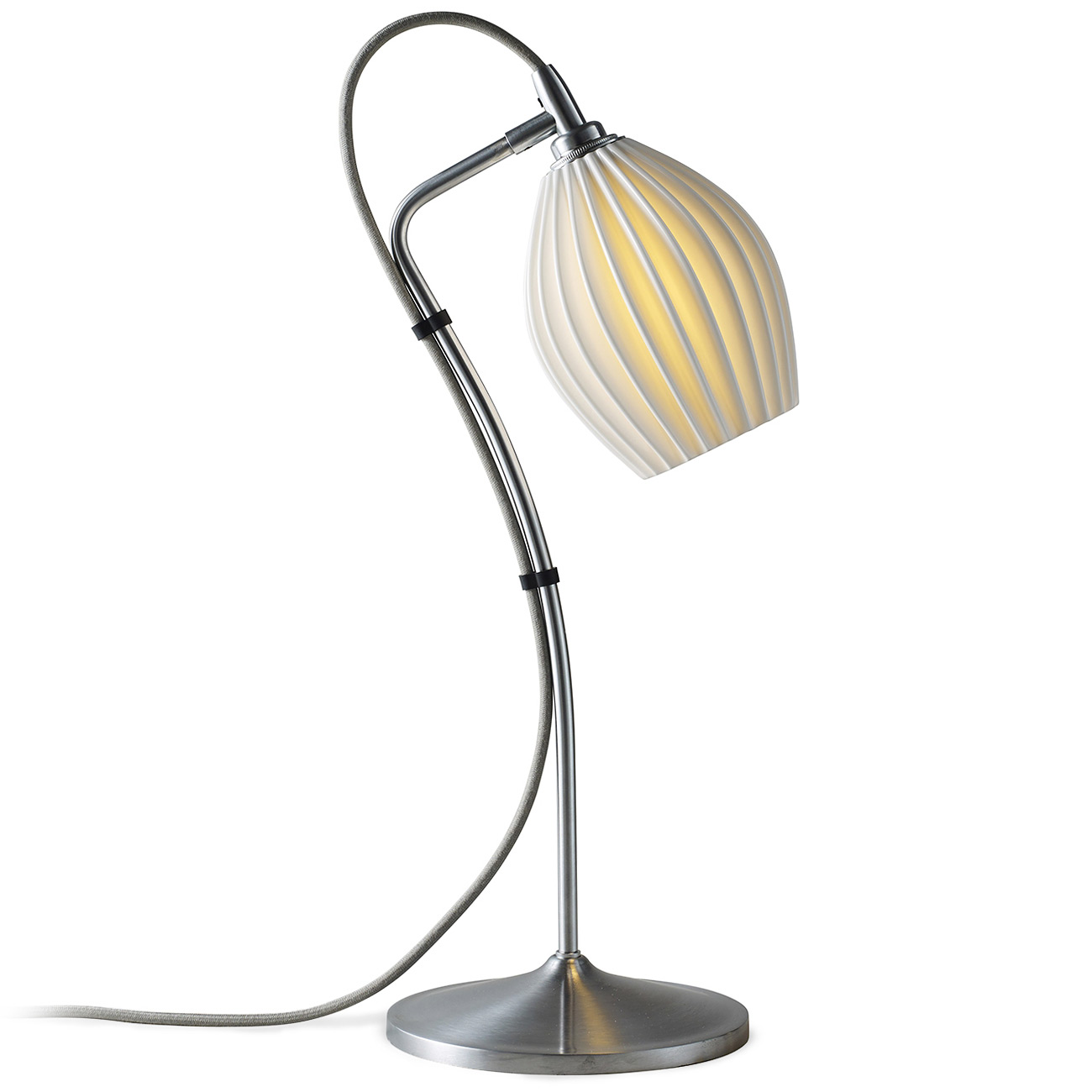 Exclusive table lamp FIN with unique pleated porcelain shade