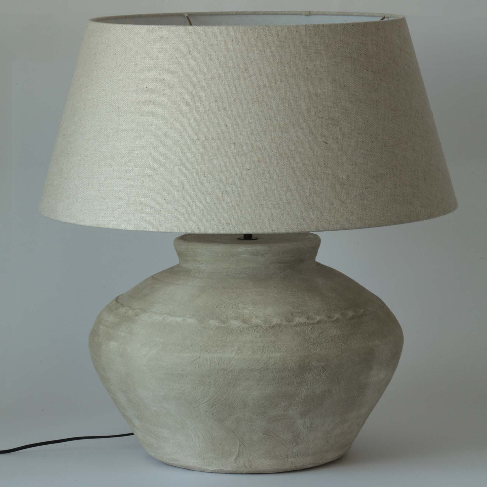 TONJO Voluminous Fabric Shade Table Lamp Ø 60 cm, Fig. 3 TONJO Voluminous Fabric Shade Table Lamp Ø 60 cm, Fig. 3