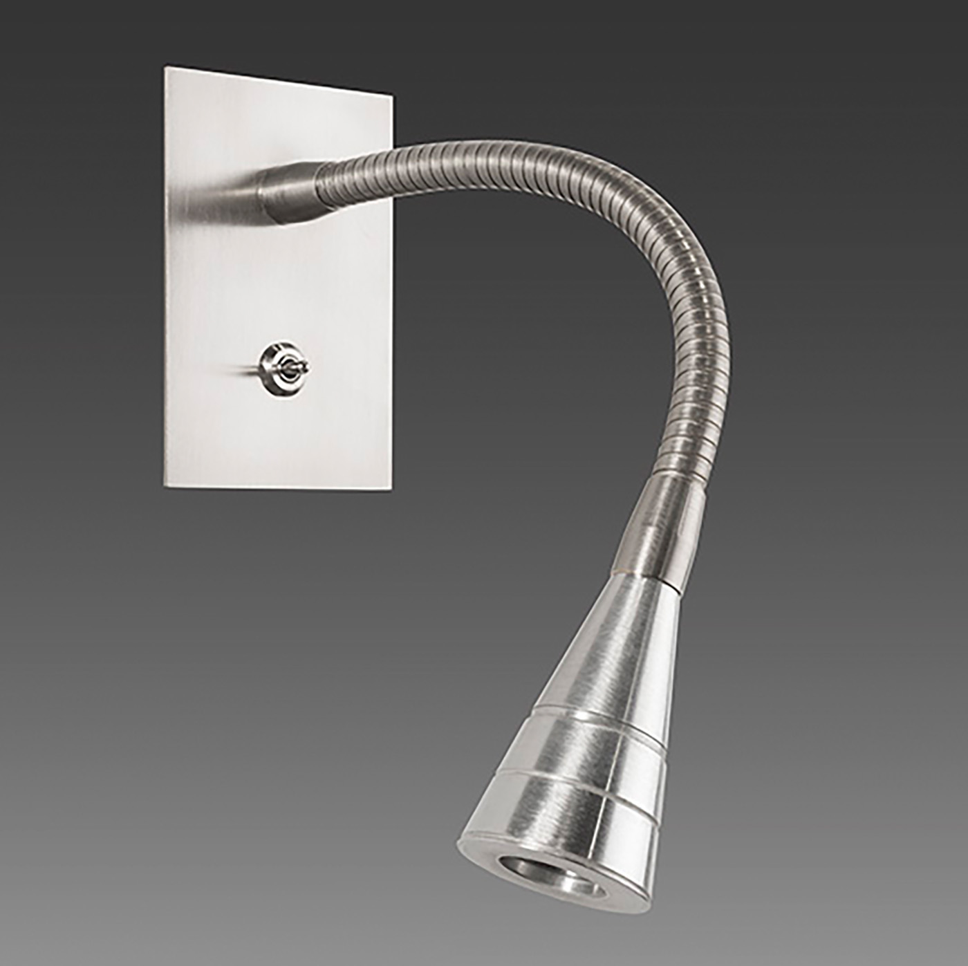 Flexible Bedside Reading Wall Lamp for Flush Mounting AL40: Das Modell mit Schalter in Nickel satiniert.