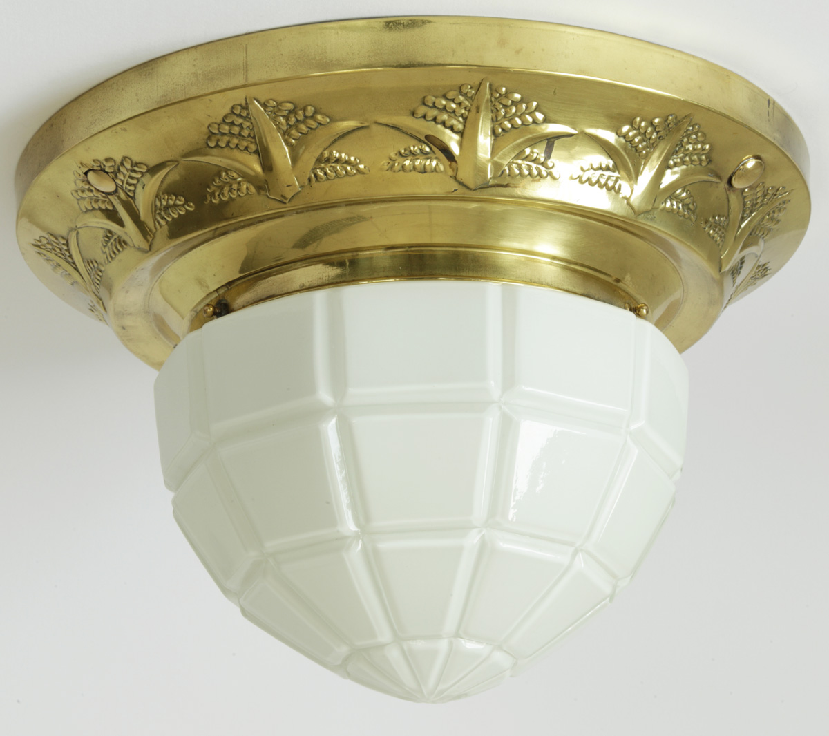 Bild 2: Historische Plafoniere Antike Deckenleuchte mit Würfelglas, Deutschland, um 1920-VERKAUFT: Historische Plafoniere