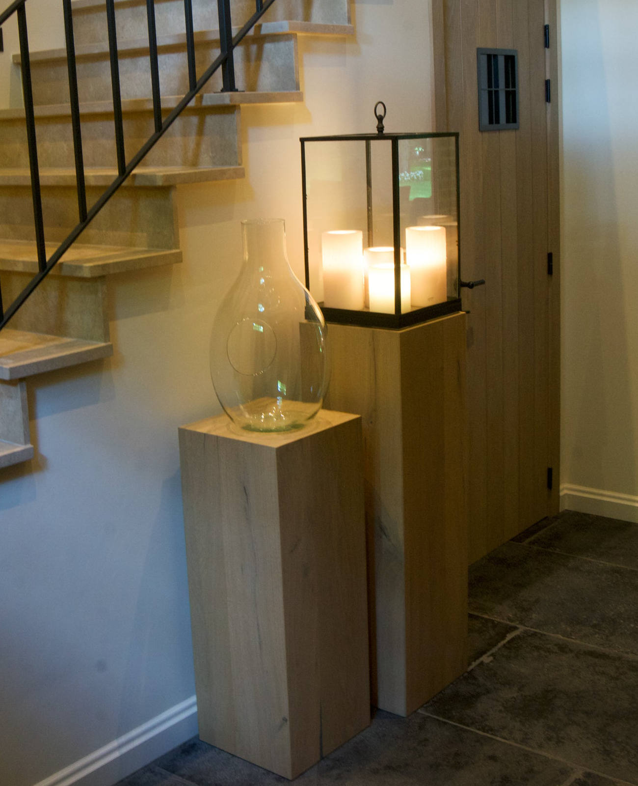 BELLEFO Glazed Box Candle Floor Light, Fig. 5 BELLEFO Glazed Box Candle Floor Light, Fig. 5