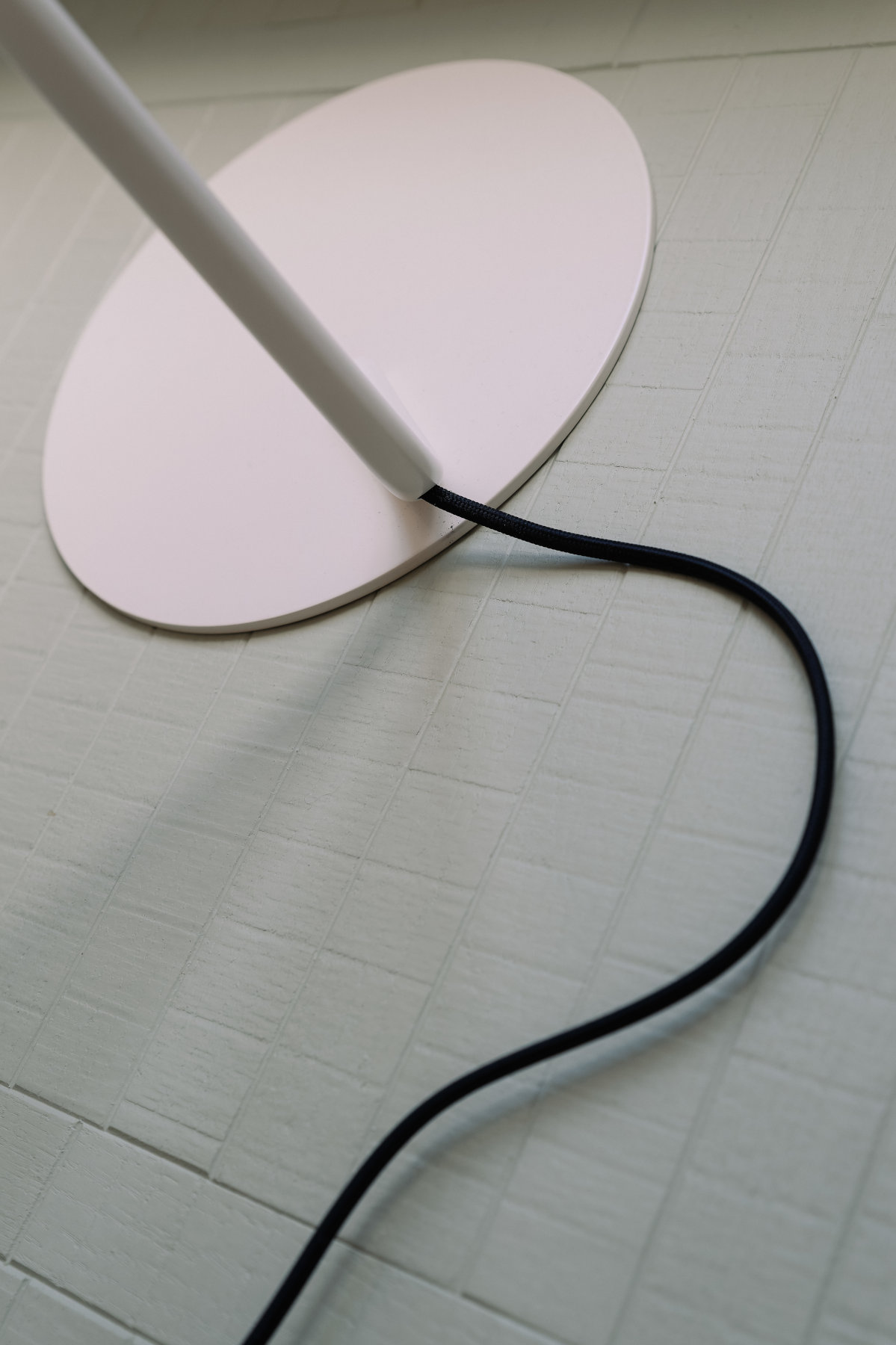 Stehleuchte ELDA im Stil der Fünfziger: ©David Pillet
