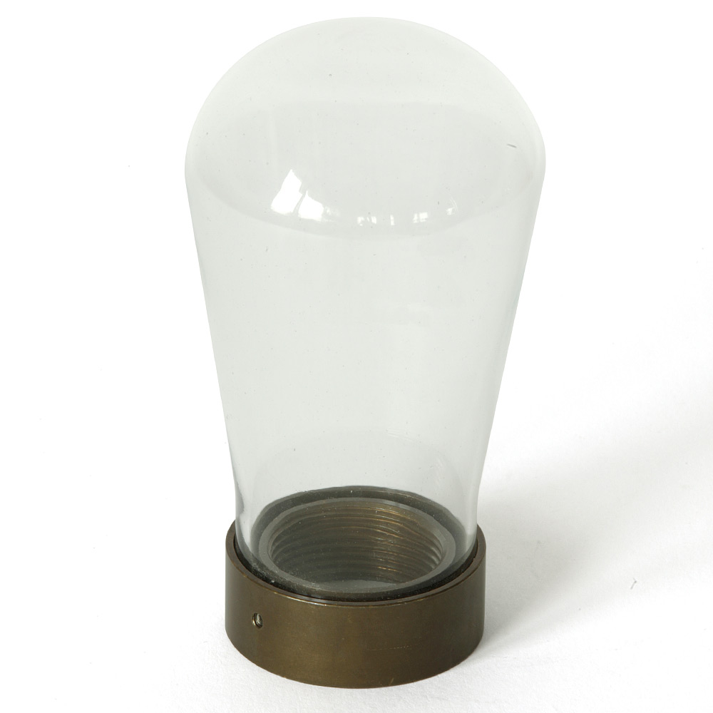 Einfache Badezimmer-Wandlampe mit Glaskolben, IP65: Wasserdichter Glaskolben (Ø 8 cm, hier Ausführung „Alt-Messing antik patiniert“)