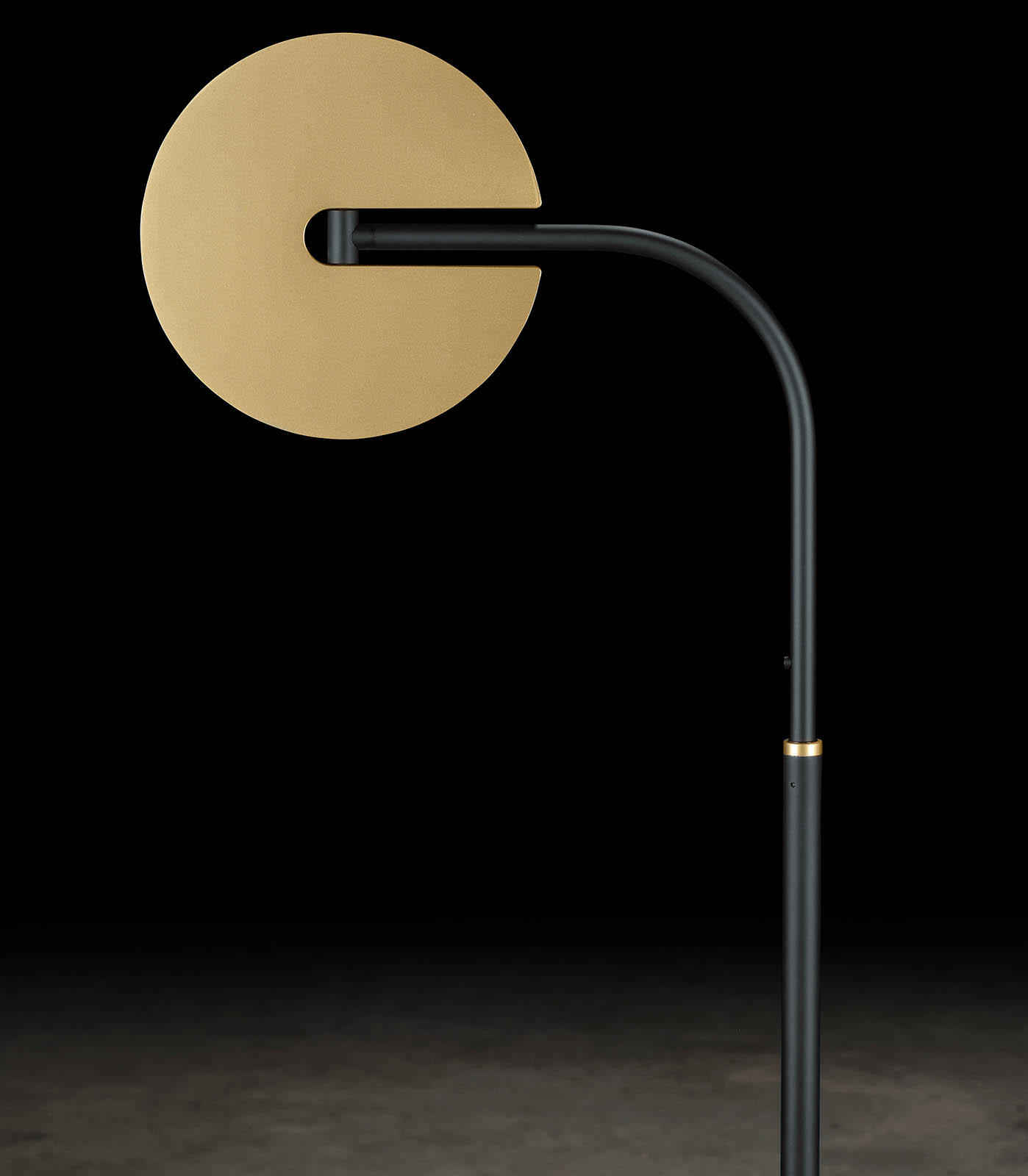 Versatile and powerful floor lamp VINCE S , Fig. 9