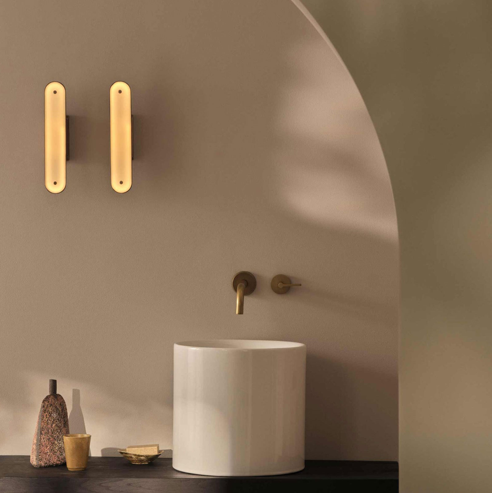 Nautische Bronzeguss-Wandleuchte CLEAT für Bad und Spiegel, Bild 13 Nautische Bronzeguss-Wandleuchte CLEAT für Bad und Spiegel, Bild 13