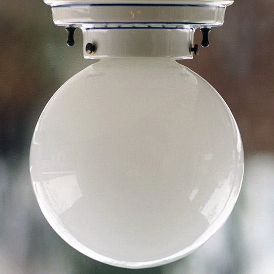 Italienische Keramik-Deckenlampe mit Glaskugel Ø 20 cm, Bild 5