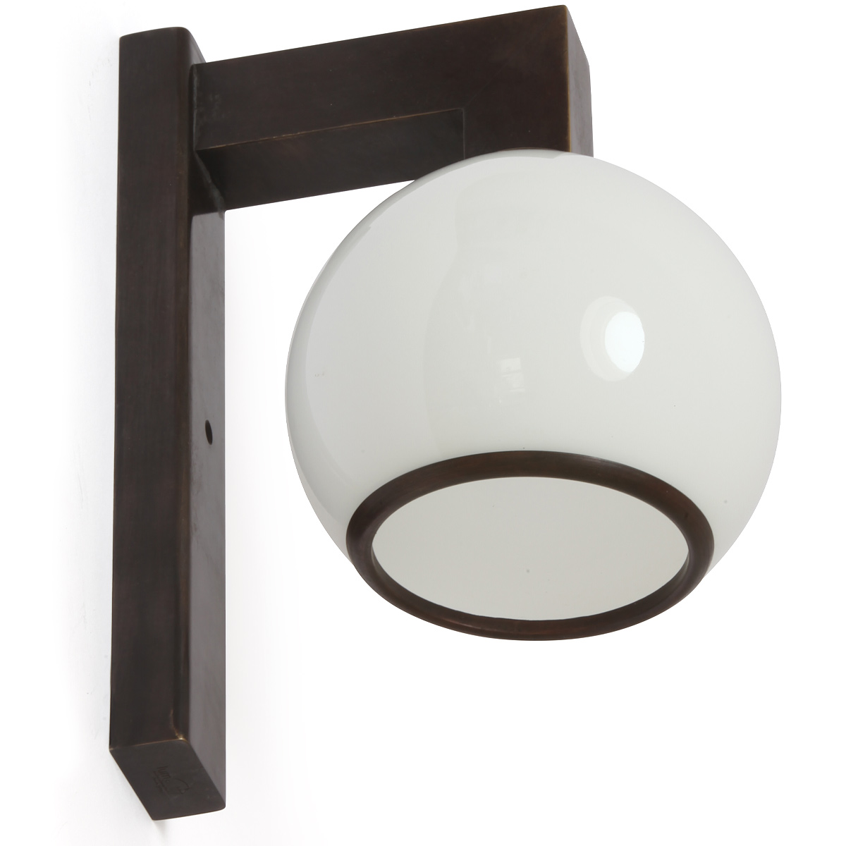 Französische Wandleuchte mit Opalglas-Kugel LUNE Französische Wandleuchte mit Opalglas-Kugel LUNE