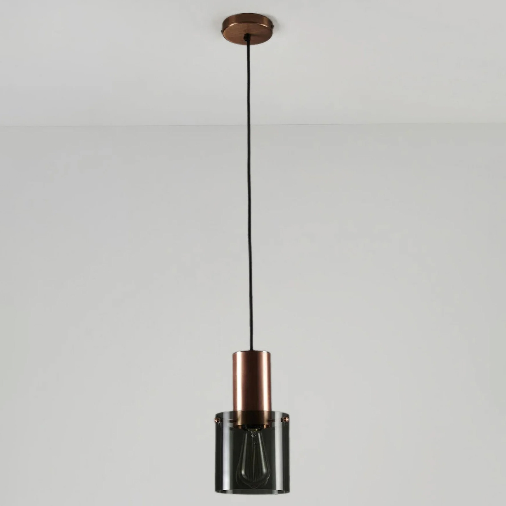 Brass or copper glass-cylinder pendant lamp WALTER: Das kleine Modell mit Kupfer und Rauchglas