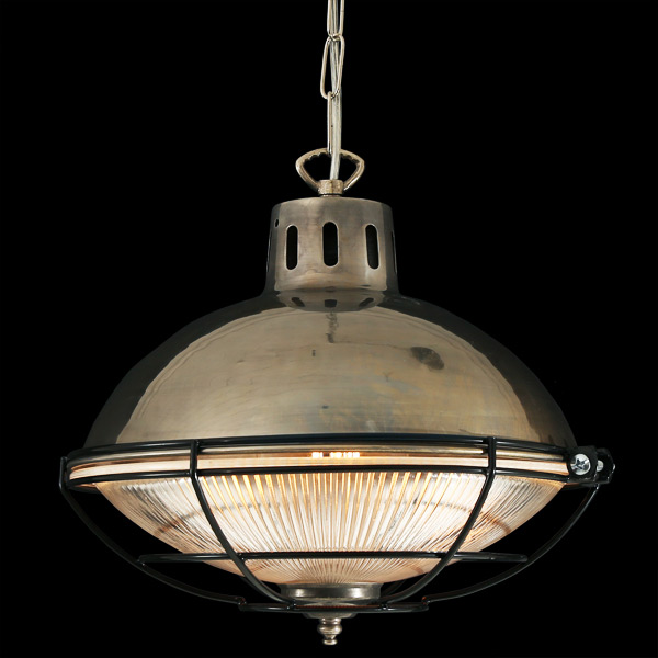 Bild 10: Messing alt-silbern patiniert Industrieleuchte mit Schutzgitter und Holophanglas-Refraktor: Messing alt-silbern patiniert