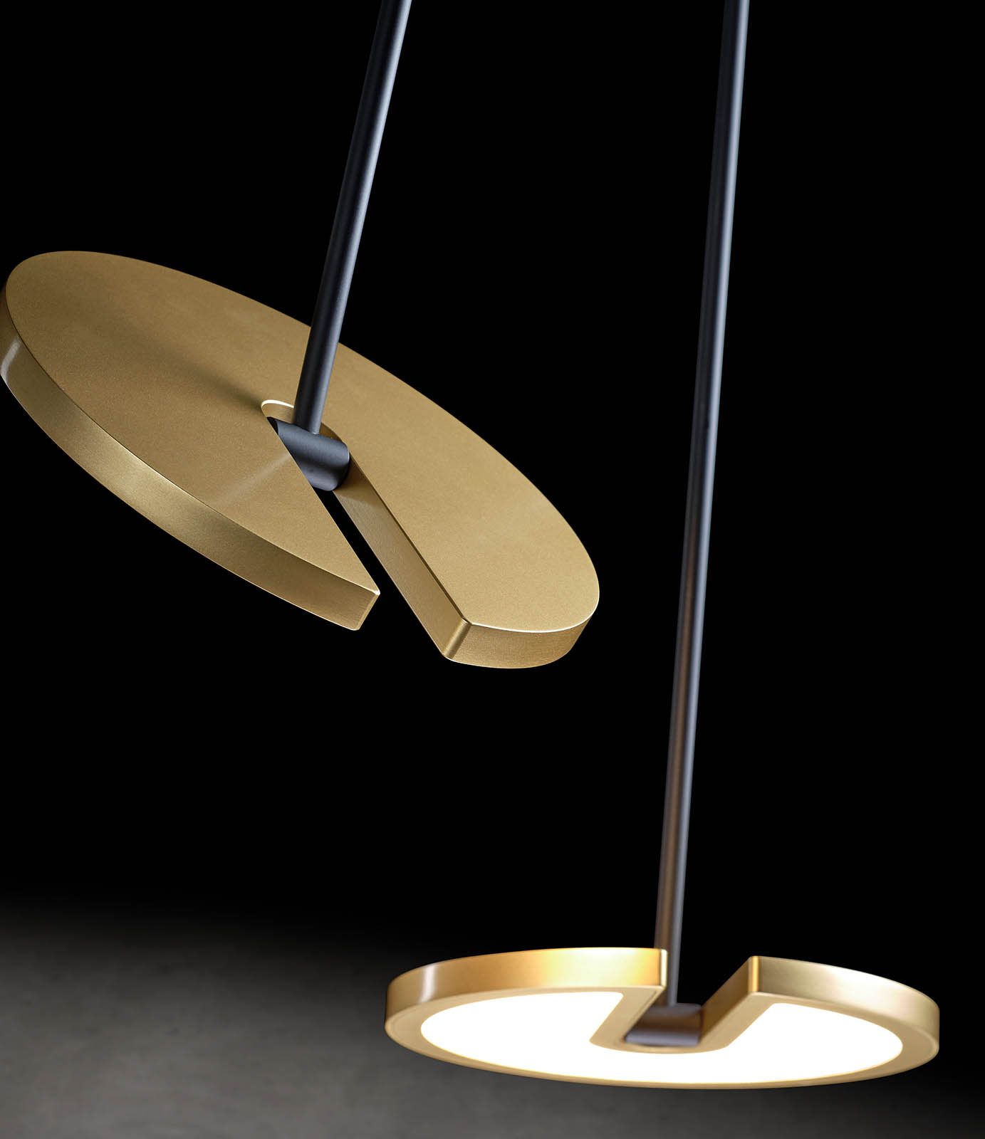 Lichtstarke Gelenk-Deckenleuchte mit zwei (höhen)verstellbaren Armen JANUS H, Bild 8 Lichtstarke Gelenk-Deckenleuchte mit zwei (höhen)verstellbaren Armen JANUS H, Bild 8