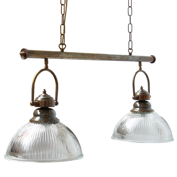 Nostalgische Balkenlampe mit prismatischen Glasschirmen, Bild 3 Nostalgische Balkenlampe mit prismatischen Glasschirmen, Bild 3