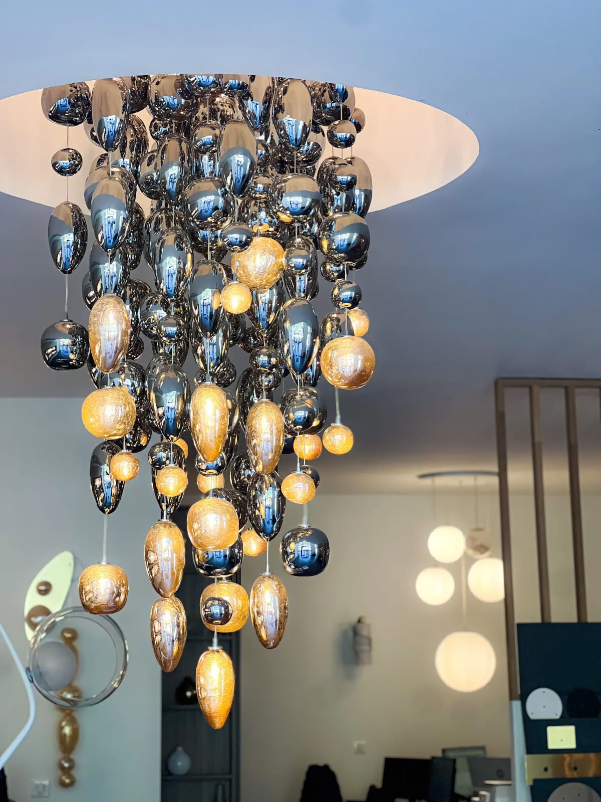 Hängeleuchte GALET 01 mit farbigem Zapfenglas , Bild 19 Hängeleuchte GALET 01 mit farbigem Zapfenglas , Bild 19