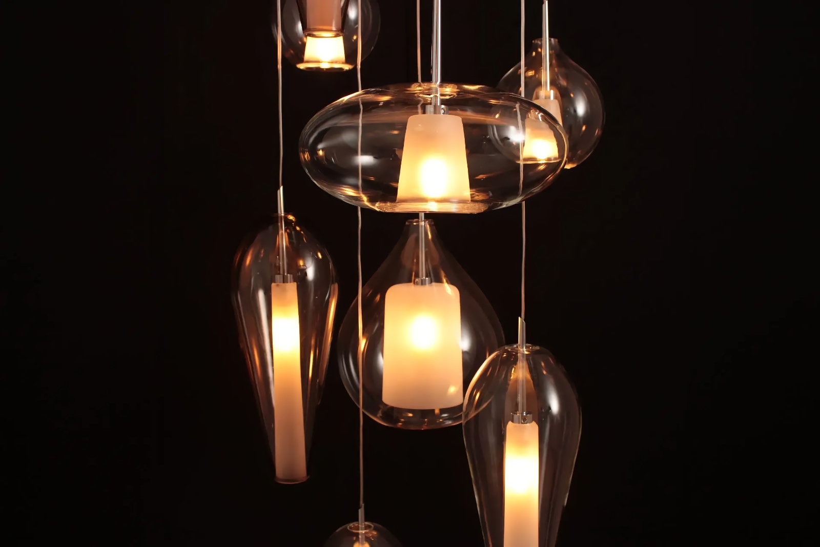 Reflexion in Gold oder Chrom: Glas-Hängeleuchte aus Frankreich, Fig. 12 Reflexion in Gold oder Chrom: Glas-Hängeleuchte aus Frankreich, Fig. 12