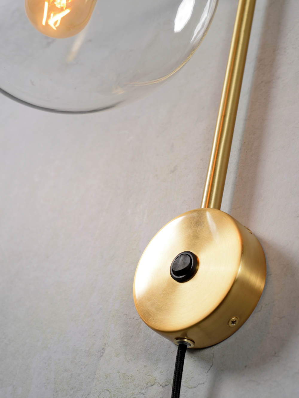 Moderne Glaskugel-Wandlampe mit Kabel, golden oder schwarz, Bild 8