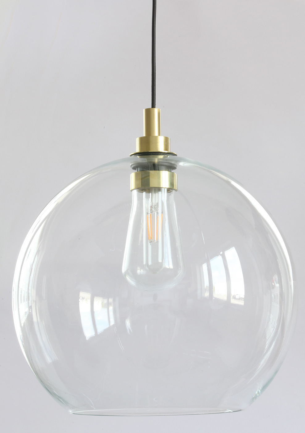 Große Hängeleuchte mit offenem Kugel-Glasschirm, IP65 – Casa Lumi