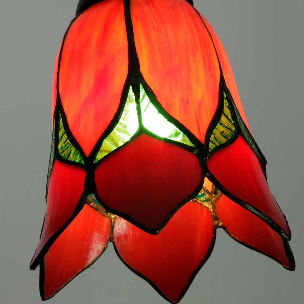 Kleine Tiffany-Wandleuchte mit rotem Blütenschirm, Bild 7