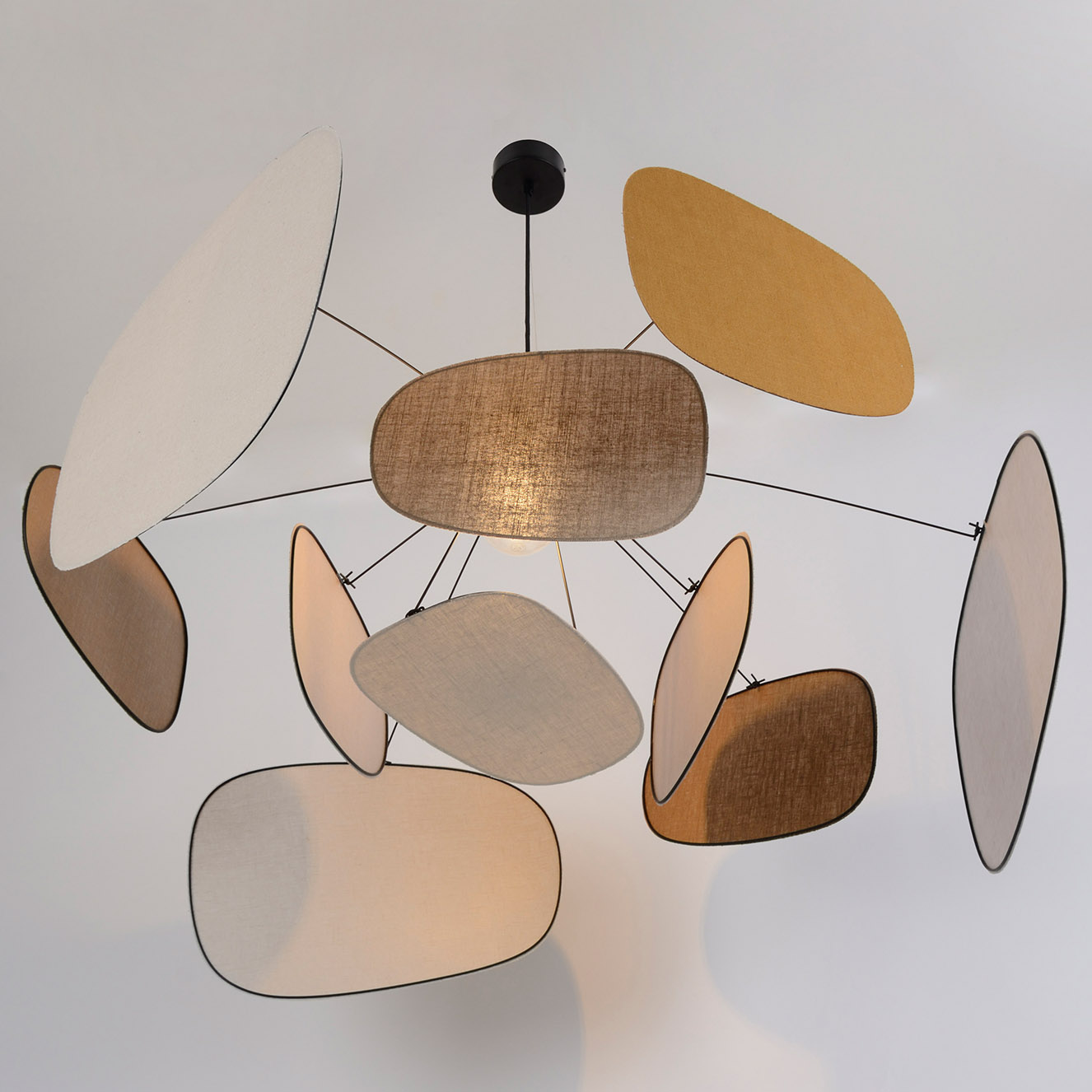 Große Hängeleuchte SCREEN 70's im Retro-Design aus Leinen und Raffia