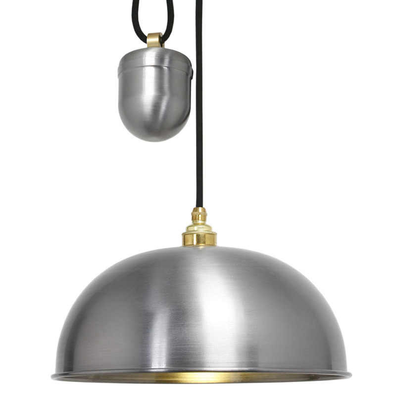 Höhenverstellbare Halbkugel-Pendelleuchte aus Metall 7300 Höhenverstellbare Halbkugel-Pendelleuchte aus Metall 7300