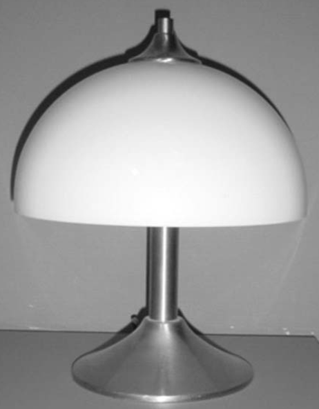 Art déco-Tischleuchte mit Halbkugel-Opalglas: Modell 1