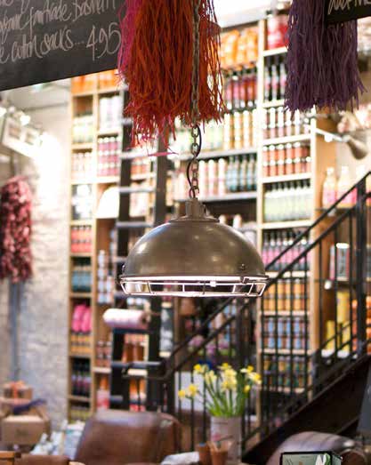 Bild 4: Industrial Chic ist überall gefragt, (hier Modell 1) Schwere, verzinkte Industrie-Pendelleuchten mit Gitter: Industrial Chic ist überall gefragt, (hier Modell 1)