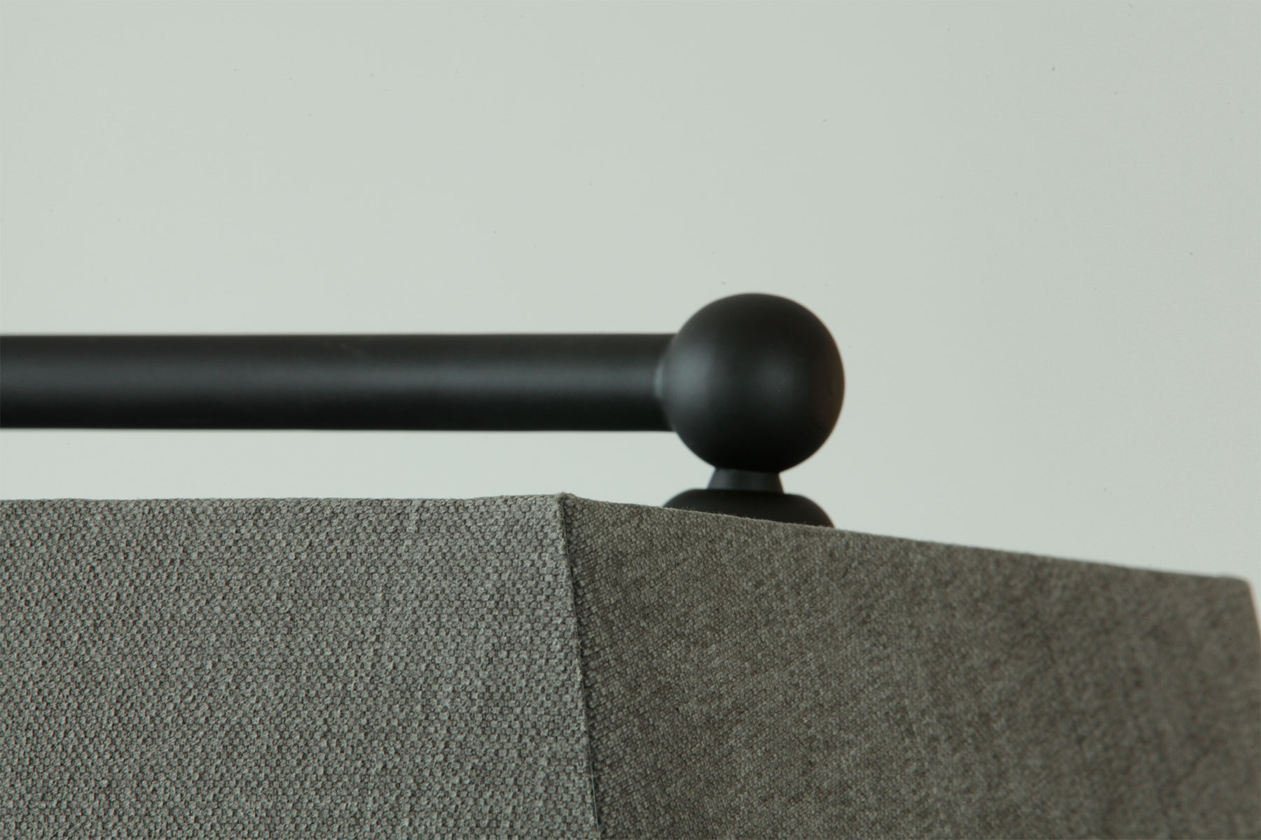 Bild 6: Grau 658 Dreiflammige Esstisch-Hängeleuchte mit Leinen-Stoffschirm im Cottage-Stil: Grau 658