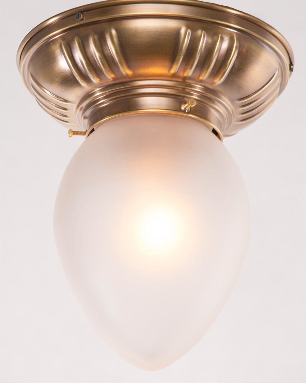 Kleine Jugendstil-Deckenleuchte Tropfen PRAG-8 Ø 18 cm: Kleine, klassisch-schlichte Deckenlampe mit satiniertem Tropfen-Glas